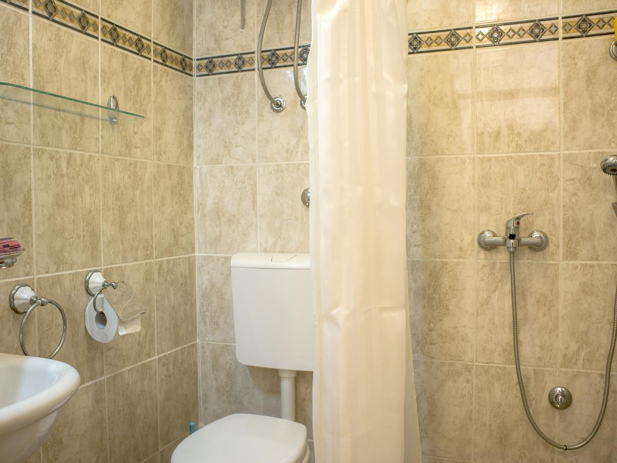 Apartments Villa Radonic Donji Morinj Ngoại thất bức ảnh
